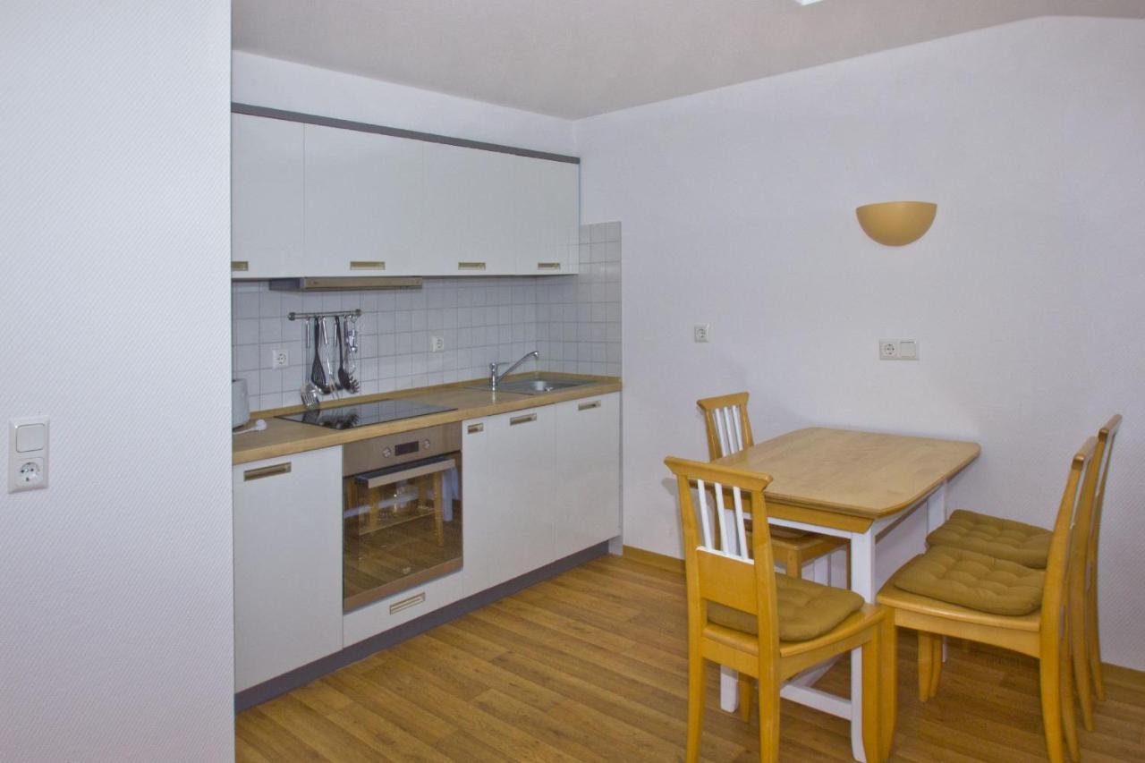 Mit Meerblick Und Balkon, Gratis Nutzung Vom Ahoi Erlebnisbad Und Sauna In Sellin - Meeresblick Fewo 17 Goehren  Kültér fotó